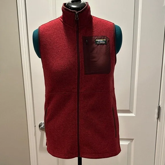 L.L. Bean women’s sweater fleece vest NWT - Picture 1 of 4